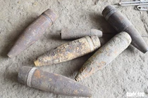 Kon Tum: Dùng đạn pháo 105mm làm kiềng bếp, 9 người nhập viện sau vụ nổ