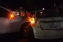 "Ô tô điên" gây tai nạn liên hoàn, náo loạn đường phố