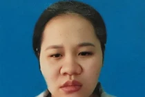 Nhân viên massage “mạo” thầy cúng giải hạn lừa tiền tỷ