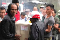 39 người Việt chết ở Anh: 16 thi thể đã về tới quê