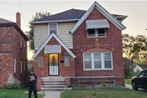 Con trai mua nhà hoang 50 triệu rồi sửa thành biệt thự “đẹp miễn chê” tặng mẹ