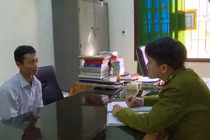 Gã đàn ông hiếp dâm hàng xóm, bỏ trốn 25 năm vẫn sa lưới