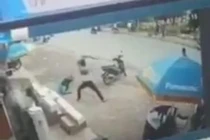 Đối tượng dùng kiếm chém bảo vệ Điện máy Xanh khai gì?