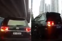 Toyota Land Cruiser “hô biến” biển trắng sang biển xanh: Phạt 5 triệu, "treo bằng" 2 tháng