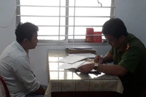 Tèo Gấu chỉ huy đàn em thế nào... tra tấn người tới gãy 2 tay, chân? 