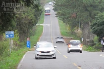 Rợn người đi trên con đường ma quái