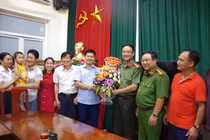 Video: Giải cứu cháu bé 2 tuổi bị bắt cóc ở Bắc Ninh