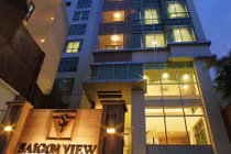 Soi độ “khủng” cao ốc 4 sao vừa bị ngập dữ dội