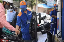 Giá xăng giảm nhẹ 260 đồng/lít từ chiều nay