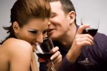 Thiếu gia ngẩn người với xấp giấy vay nợ vì ... "bao đào"