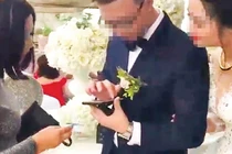 Xôn xao cảnh mang máy quẹt thẻ đến tiệc cưới ở Hà Nội