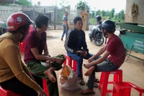 Nghi công ty ký gửi sắp vỡ nợ, người dân "giăng màn" đòi nợ