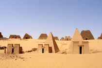 Quốc gia nào sở hữu nhiều kim tự tháp hơn cả Ai Cập?