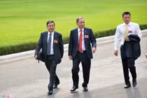 Tỷ phú Phạm Nhật Vượng lần đầu kể chuyện làm ôtô