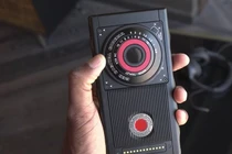 Nhà mạng Mỹ sắp bán điện thoại Android "khủng" nhất năm