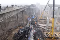 Nổ nhà máy pháo hoa Trung Quốc, 10 người thương vong