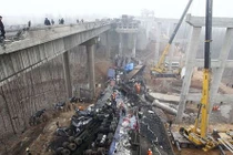 Nổ nhà máy pháo hoa Trung Quốc, 10 người thương vong