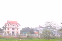 Đình chỉ nhiều lần, biệt thự không phép trên đất công vẫn hiên ngang