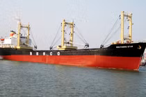 Làm ăn thua lỗ, Vận tải biển Hải Âu phải bán trụ sở trả nợ