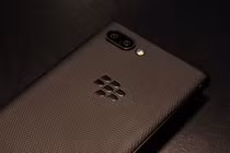 Bàn phím vật lý có thể giết chết Blackberry Key2