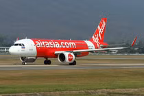Tố Traveloka chơi xấu, AirAsia ngừng hợp tác bán vé vĩnh viễn