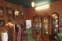 BST đồ cổ khủng nhất Hà Nội của ông Giám đốc “dị“