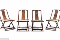 Bộ ghế gỗ sưa 300 năm tuổi giá 160 tỷ đồng