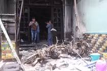 Nổ bình gas, ba mẹ con tử vong