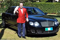 Kỳ dị tỷ phú chôn siêu xe chuẩn bị cho... kiếp sau