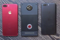 Smartphone holographic đầu tiên trên thế giới