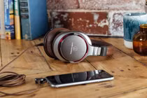 Liệu tai nghe có dây đã thực sự tuyệt chủng?