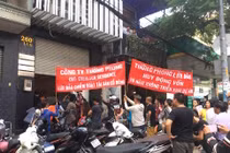 Nguy cơ trắng tay, khách hàng vây trụ sở CĐT dự án Everluck Residence