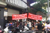 Nguy cơ trắng tay, khách hàng vây trụ sở CĐT dự án Everluck Residence