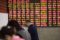 Ai là nạn nhân lớn nhất khi chiến tranh thương mại Mỹ - Trung bắt đầu?