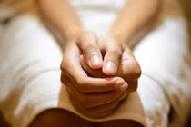 Cách chăm sóc cho bệnh nhân táo bón tại nhà 