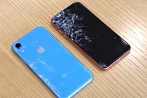 iPhone XR rẻ hơn iPhone XS nhưng có kém bền hơn?