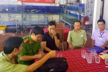 Phạt nhà hàng bán 3 phần trứng xào cà chua giá 1,5 triệu 