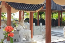 "Biệt thự" chục tỷ ở nghĩa trang đại gia Việt