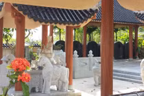 "Biệt thự" chục tỷ ở nghĩa trang đại gia Việt