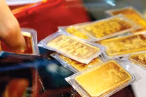 Giá vàng bỗng dưng “dựng ngược”