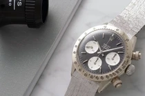Chiếc Rolex được bán giá gần 6 triệu USD