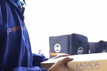 Khách hàng tố Lazada bán hàng lỗi, thoái thác trách nhiệm đổi trả