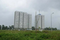 Nhà thu nhập thấp mua bán tràn lan, ai chịu trách nhiệm?