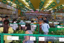 Thế Giới Di Động sử dụng robot làm nhân viên giữ xe