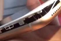 HOT: iPhone 8 Plus phát nổ khi vừa cắm sạc 3 phút?