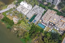 Ông chủ đứng sau nữ đại gia 9x mua lâu đài Khaisilk giàu cỡ nào?