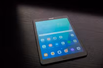 8 dự đoán về điện thoại uốn gập của Samsung sắp đổ bộ 