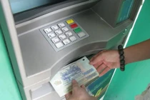 8 thủ đoạn trộm tiền từ ATM cực tinh vi công an vừa khuyến cáo