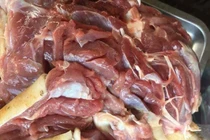 Đà điểu giá rẻ từ 90.000 đồng/kg thực chất là thịt gì?