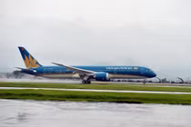 Boeing 787-9 Dreamliner đầu tiên về đến Nội Bài